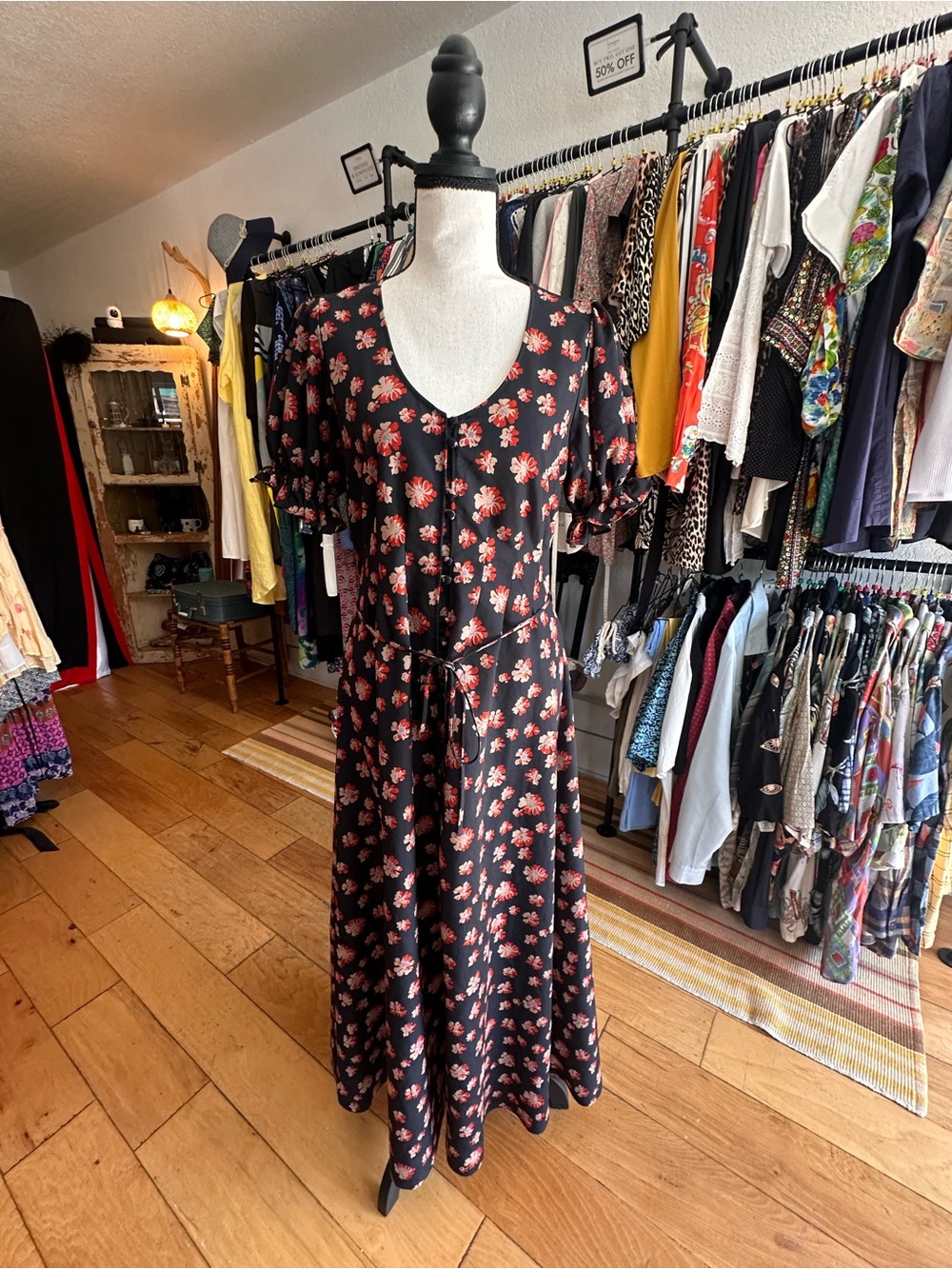 Black Floral Puff-Sleeve Midi Dress